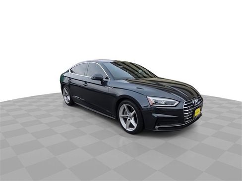 Used 2019 Audi A5 2.0T Premium Plus image 2