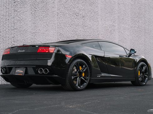 Used 2011 Lamborghini Gallardo LP 550-2 Bicolore image 14