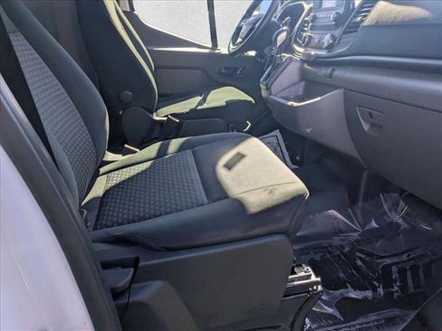 Used 2024 Ford Transit 250 148 Medium Roof image 17