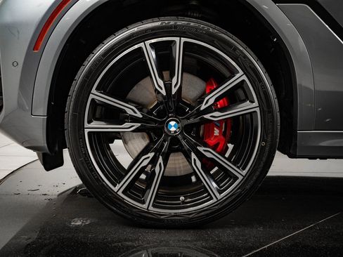 Used 2024 BMW X6 M60i w/ Dynamic Handling Package image 13