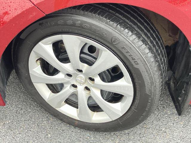 Certified 2025 Toyota Corolla LE FWD image 9
