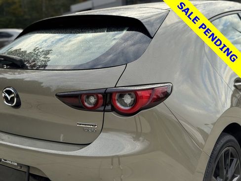 Used 2025 MAZDA MAZDA3 Carbon image 9