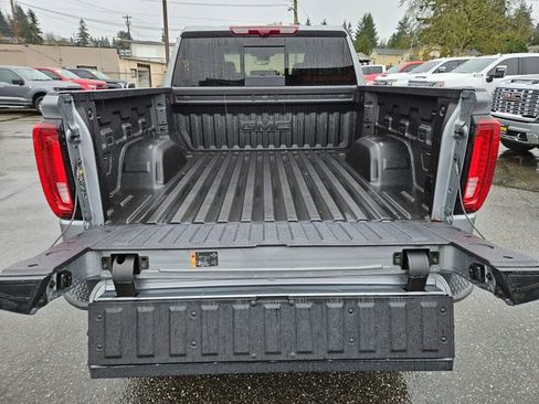 New 2026 GMC Sierra 1500 AT4 w/ Technology Package AWD/4WD image 10