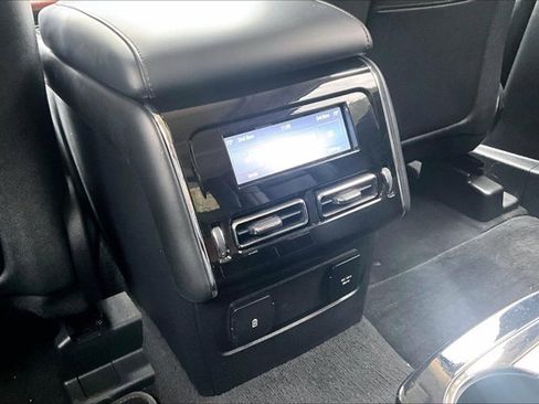 Used 2022 Lincoln Aviator Reserve w/ Equipment Group 201A AWD/4WD image 10