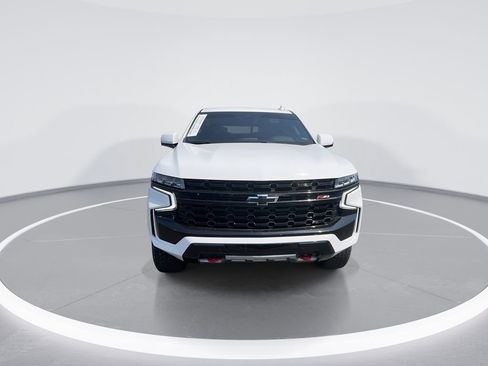 Used 2023 Chevrolet Tahoe Z71 w/ Luxury Package image 3