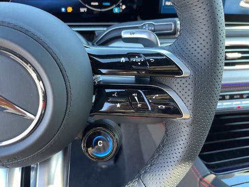 Used 2025 Mercedes-Benz GLE 63 AMG S image 16