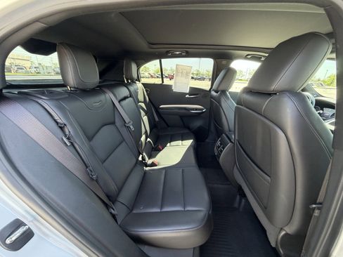 Used 2021 Cadillac XT4 Premium Luxury AWD/4WD image 22