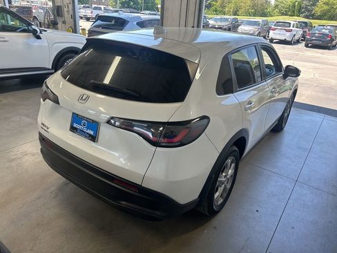 Used 2024 Honda HR-V LX image 7