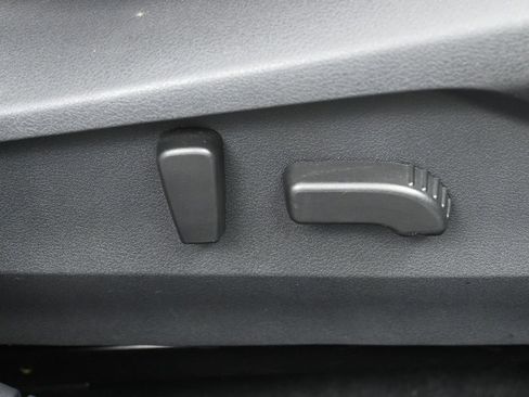 Used 2021 Subaru Outback Touring XT image 40