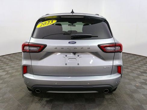Used 2023 Ford Escape ST-Line w/ Tech Pack #1 image 9
