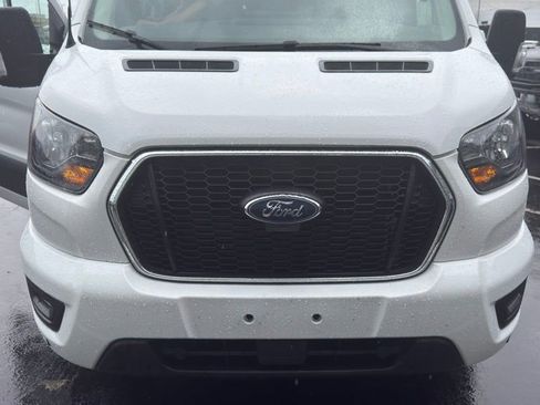 Used 2024 Ford Transit 350 XLT RWD image 7