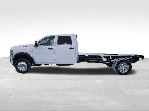 New 2026 RAM 5500 Tradesman image 3