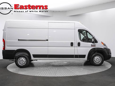 Used 2022 RAM ProMaster 2500 image 4
