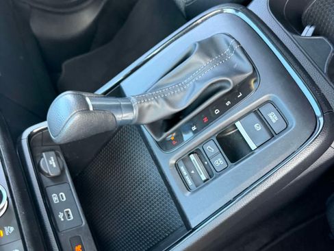 Used 2024 Honda CR-V EX image 22