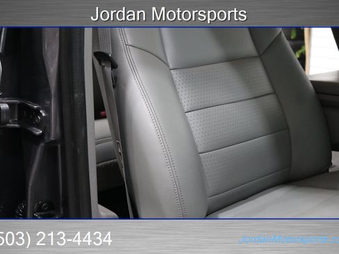 Used 2003 Ford F350 Lariat image 71