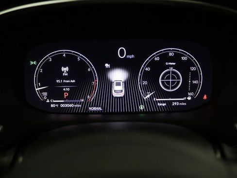 Used 2026 Acura MDX SH-AWD w/ Technology Package image 3