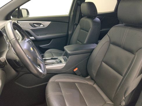 Used 2020 Chevrolet Blazer LT w/ Sound & Technology Package FWD image 17