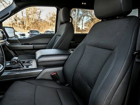 Used 2022 Ford F150 XLT w/ Equipment Group 302A High image 15