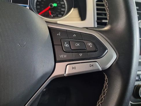 Used 2021 Volkswagen Atlas SE AWD/4WD image 25