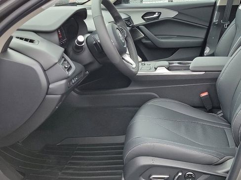 Used 2025 Acura TLX w/ Technology Package image 8