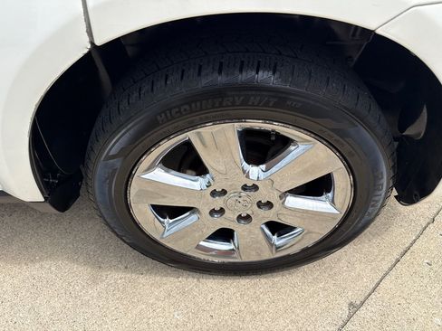 Used 2010 Dodge Journey SXT FWD image 18
