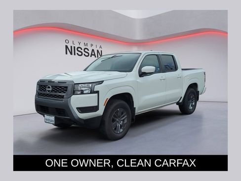 Certified 2025 Nissan Frontier SV image 1