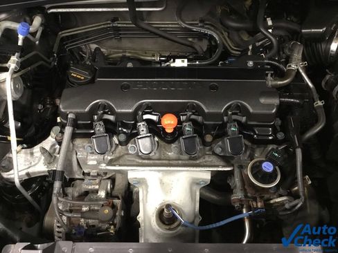 Used 2018 Honda HR-V EX image 40