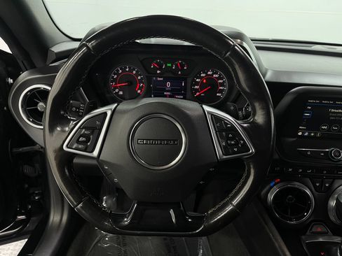 Used 2019 Chevrolet Camaro LT RWD image 19