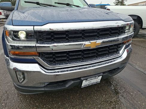 Used 2017 Chevrolet Silverado 1500 LT w/ LT Eassist Package AWD/4WD image 26