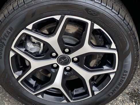 Certified 2025 Jeep Compass Limited w/ Mopar Graphics Package AWD/4WD image 28