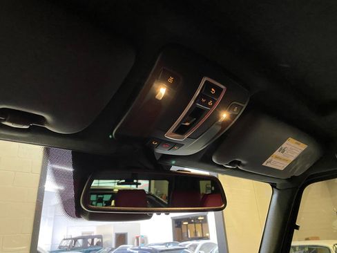 Used 2016 Mercedes-Benz G 550 image 25