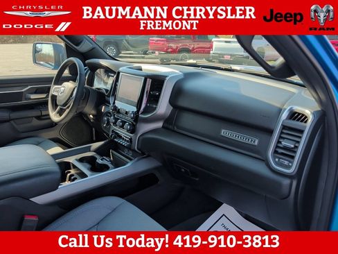 Used 2025 RAM 1500 Big Horn AWD/4WD image 13