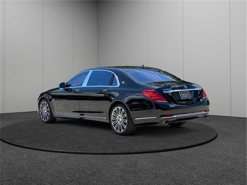 Used 2016 Mercedes-Benz Maybach S 600 image 7