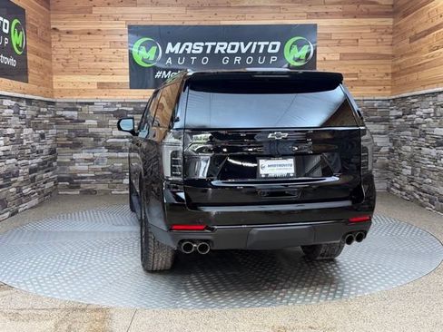 Used 2026 Chevrolet Suburban Z71 w/ Comfort Package AWD/4WD image 8