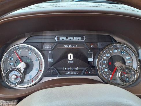 Used 2019 RAM 3500 Limited image 10