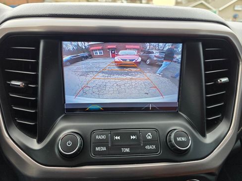 Used 2017 GMC Acadia SLT image 22