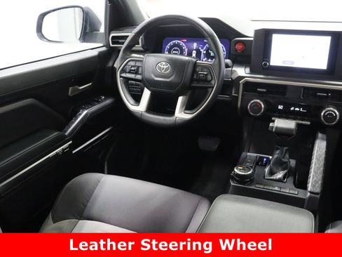 Used 2024 Toyota Tacoma TRD Off-Road image 30