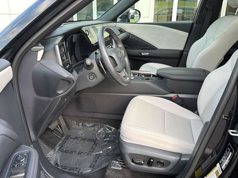 Certified 2026 Lexus TX 350 AWD w/ Technology Package image 10
