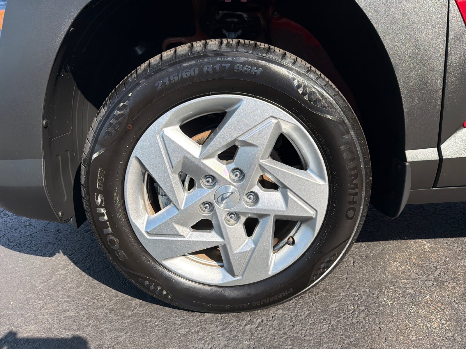 Certified 2026 Hyundai Kona SE AWD/4WD image 24