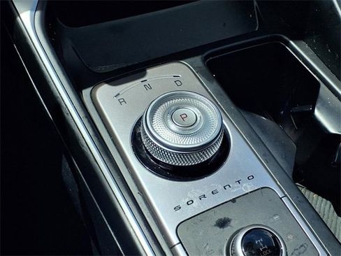 New 2025 Kia Sorento EX w/ EX Panoramic Sunroof Package image 13