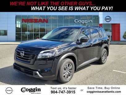 New 2025 Nissan Pathfinder SV