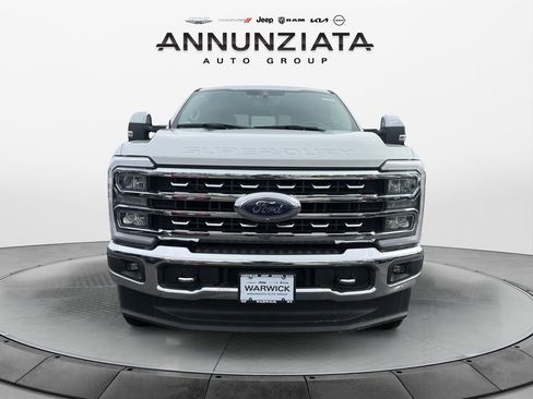 Used 2023 Ford F250 Lariat w/ Chrome Package image 8