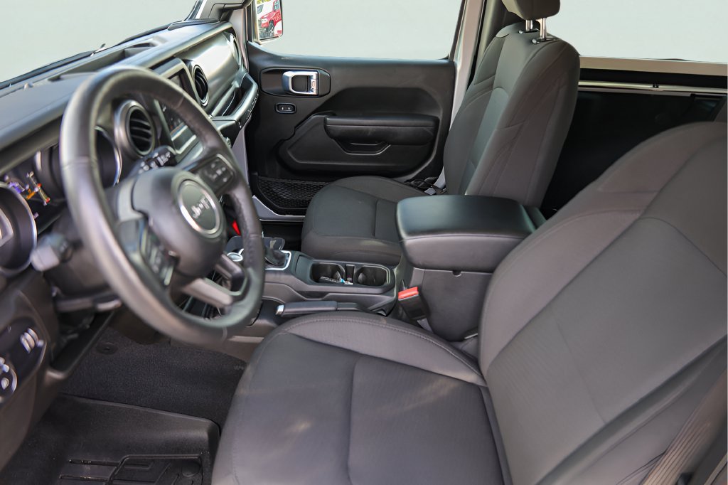 Used 2023 Jeep Wrangler Sport AWD/4WD image 11