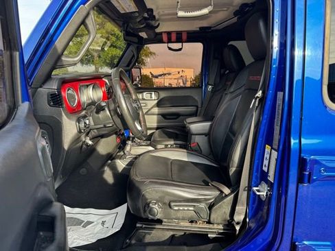 Used 2019 Jeep Wrangler Unlimited Rubicon w/ Uconnect 4C Nav & Sound Group AWD/4WD image 16