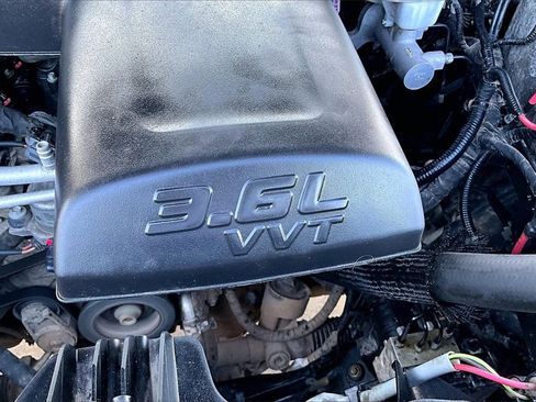 Used 2019 RAM 1500 Express image 35