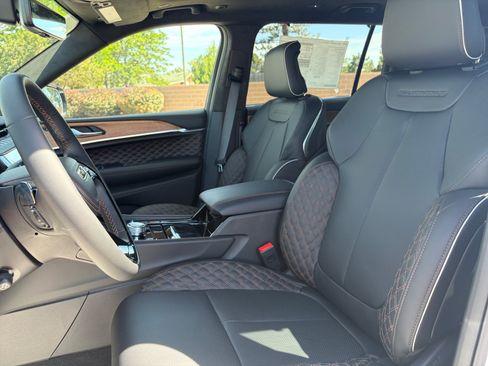 New 2026 Jeep Grand Cherokee L Summit AWD/4WD image 14