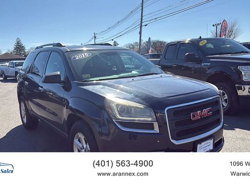 Used 2015 GMC Acadia SLE image 1