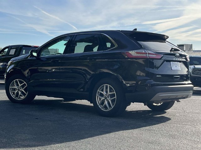 Used 2024 Ford Edge SEL AWD/4WD image 6