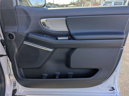 New 2026 Ford Expedition Max Platinum w/ Driver's Package image 44