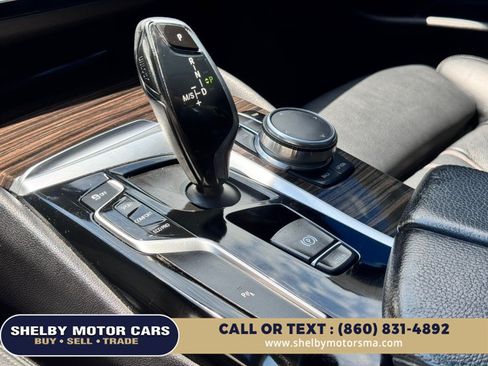 Used 2018 BMW 530i xDrive AWD/4WD image 15
